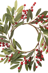 Berry Holiday Wreath