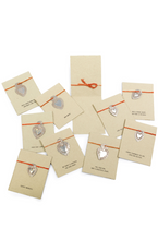 Load image into Gallery viewer, Milagro Heart Cards
